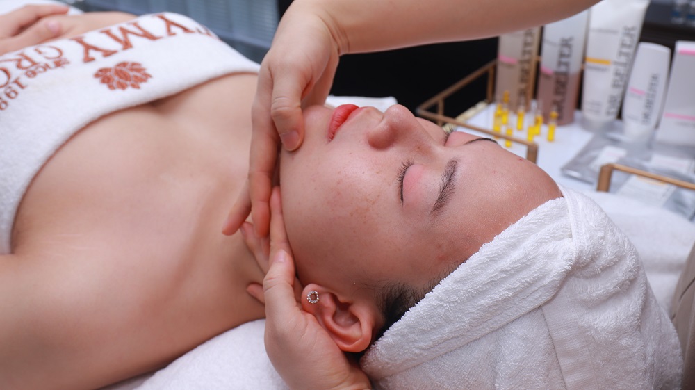 Tăng năng lượng da bóng nắng Sensibel (75')