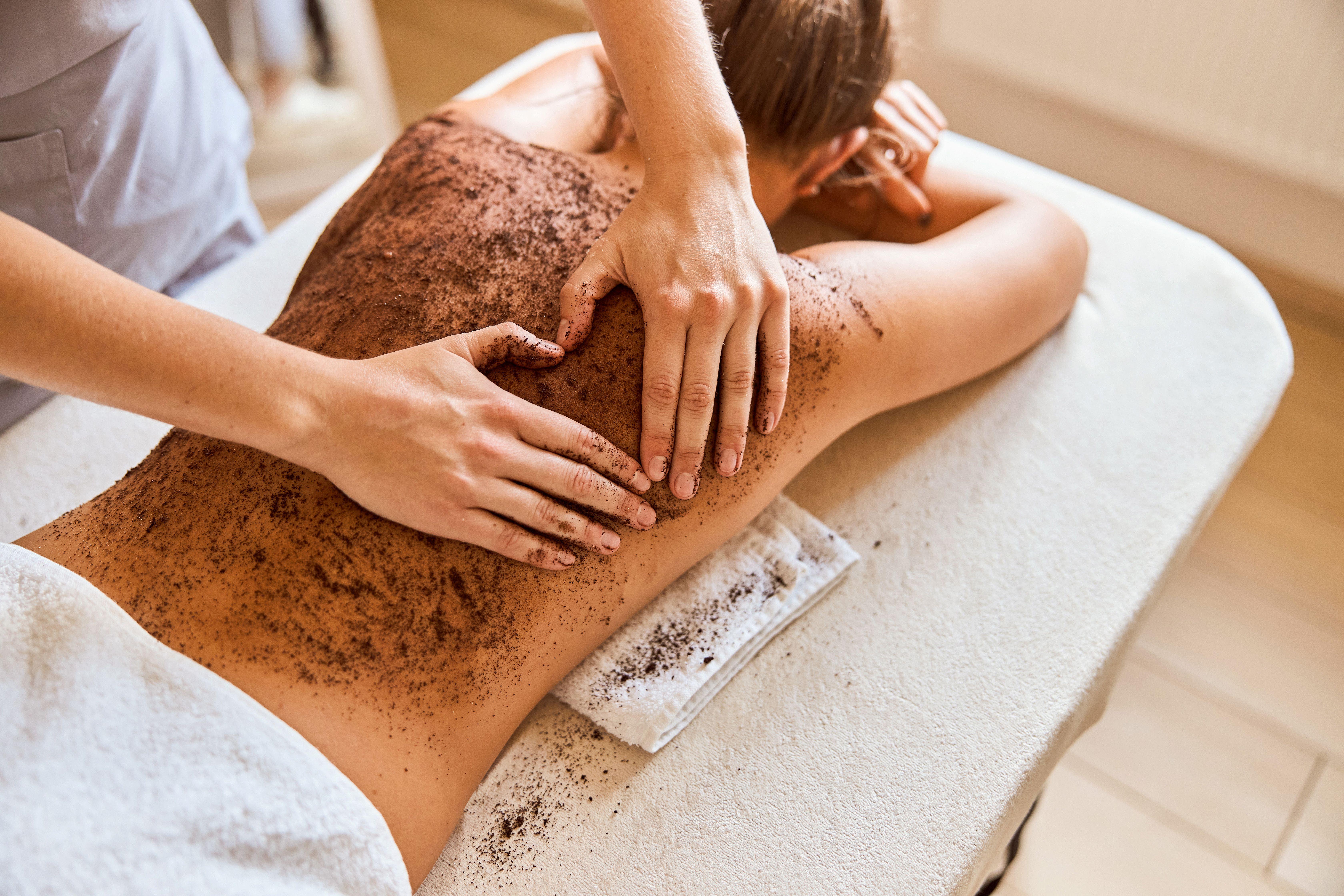 LIỆU PHÁP TÁI TẠO DA BẰNG NGŨ CỐC CỔ TRUYỀN TỐI THƯỢNG