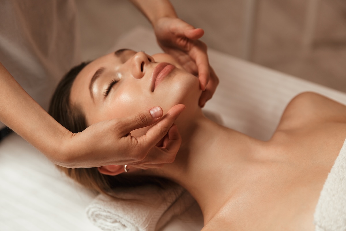 TYMY LIỆU TRÌNH TÁI SINH NĂNG LƯỢNG & PHỤC HỒI DA NHẠY CẢM